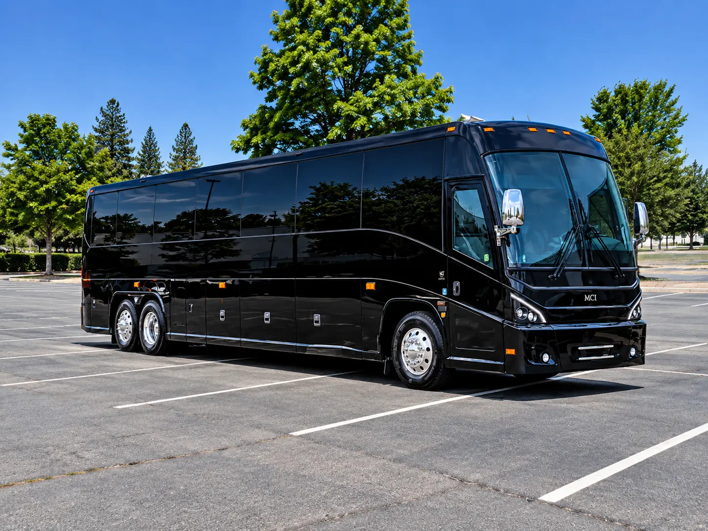 Full-size motorcoach for conference and event airport transfers